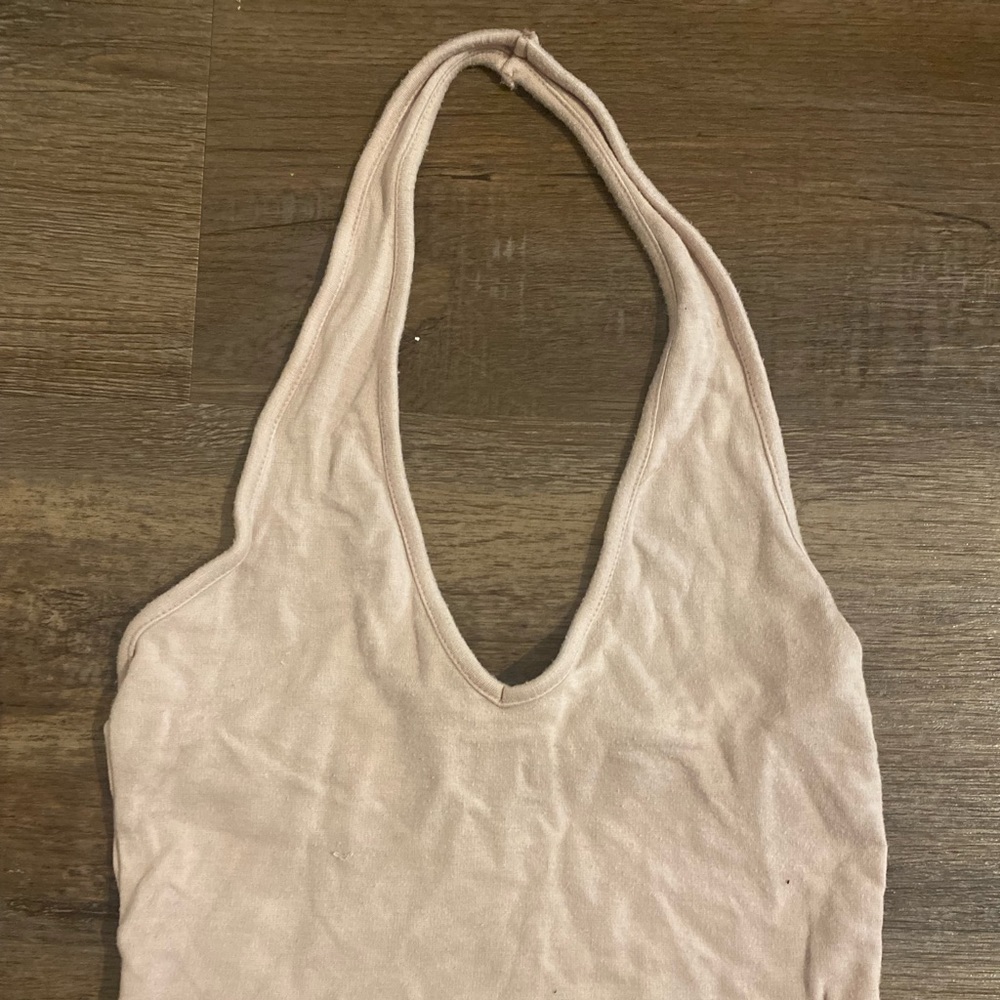 Light pink yummy halter neck cropped top